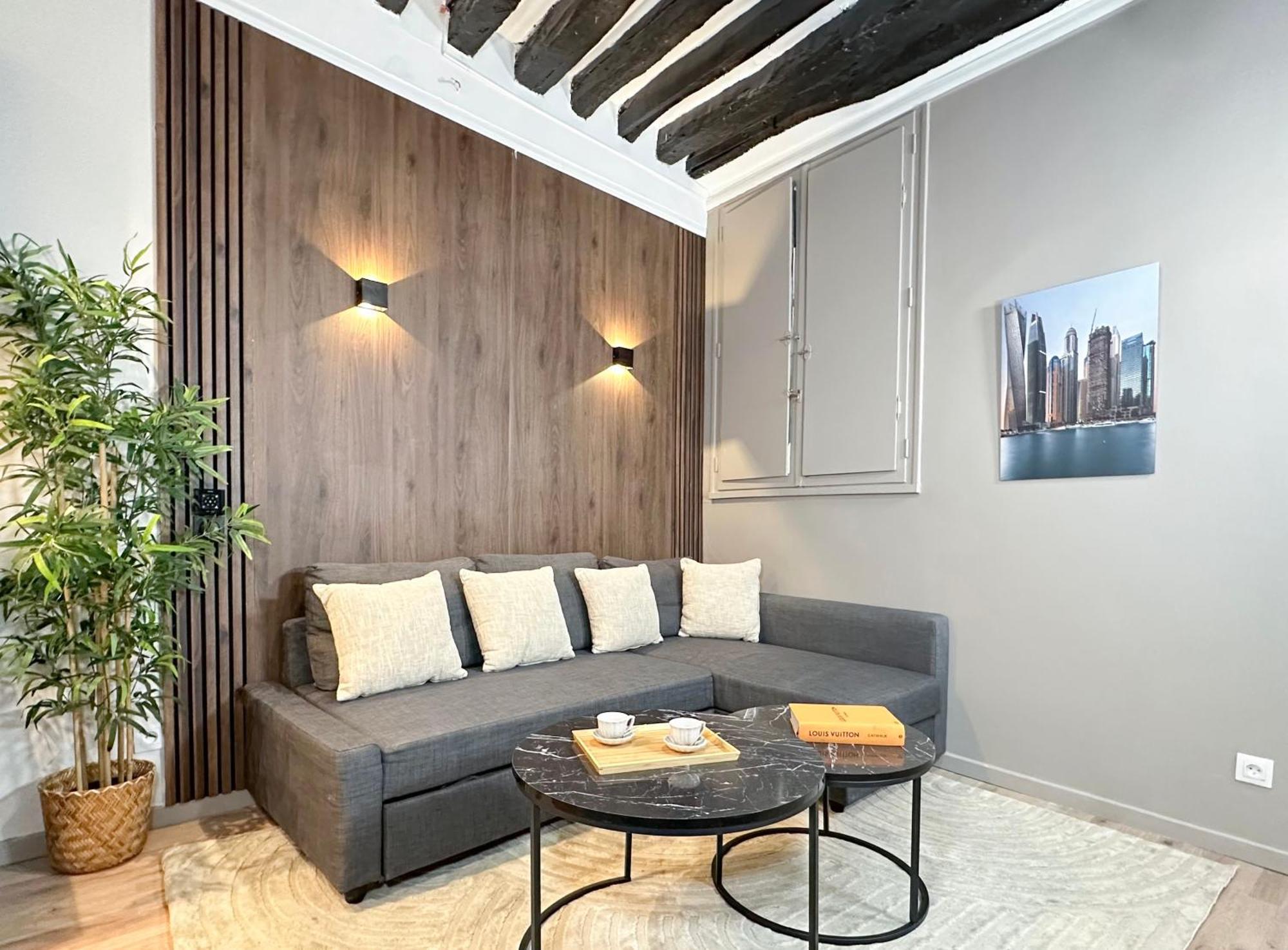 Chic Louvre Apartment 巴黎 外观 照片