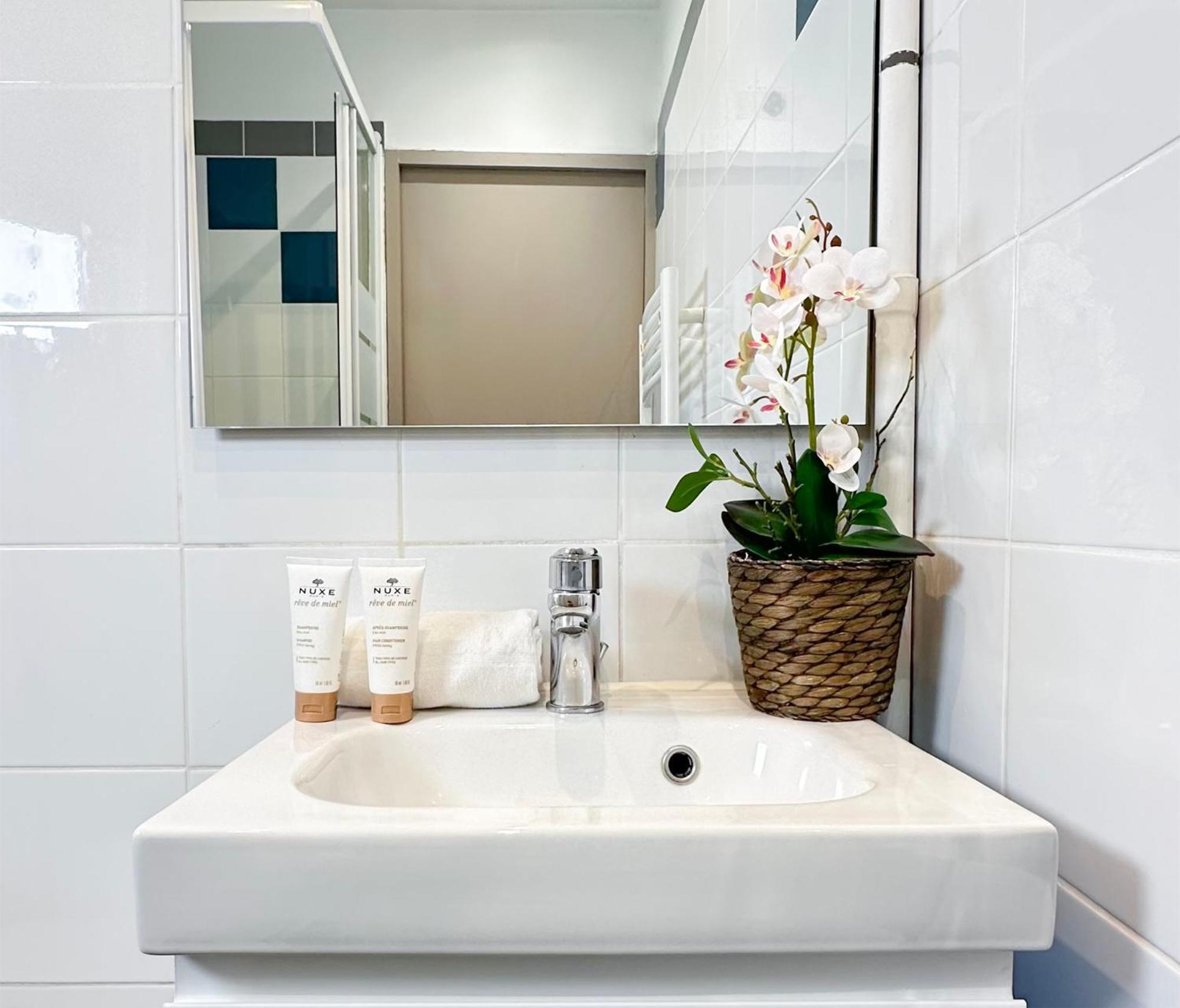 Chic Louvre Apartment 巴黎 外观 照片